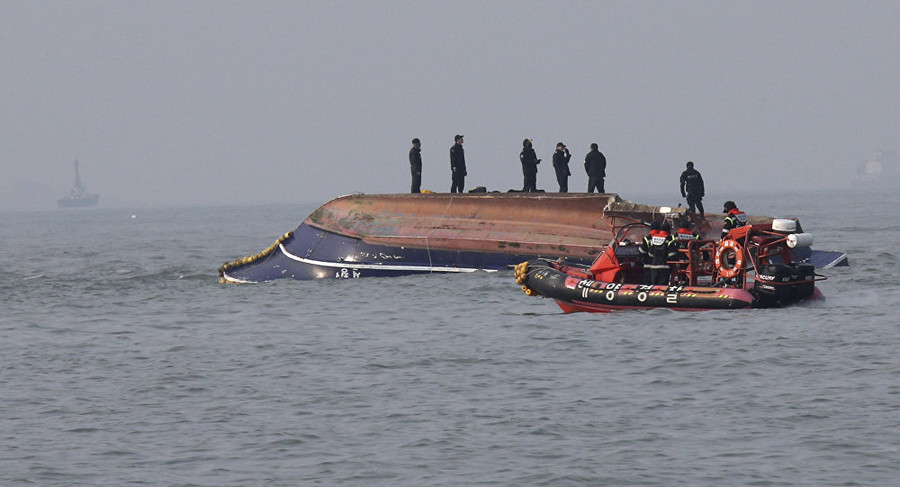 Hoạt động cứu hộ đang diễn ra