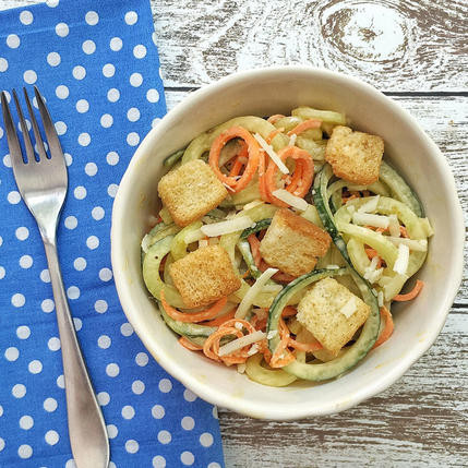 Salad dưa chuột, cà rốt: Món salad này cung cấp cho bạn đầy đủ vitamin A cần thiết cho cơ thể. Ảnh: Meal Makeover Mom’s. Salad dưa chuột, cà rốt: Món salad này cung cấp cho bạn đầy đủ vitamin A cần thiết cho cơ thể. Ảnh: Meal Makeover Mom’s.