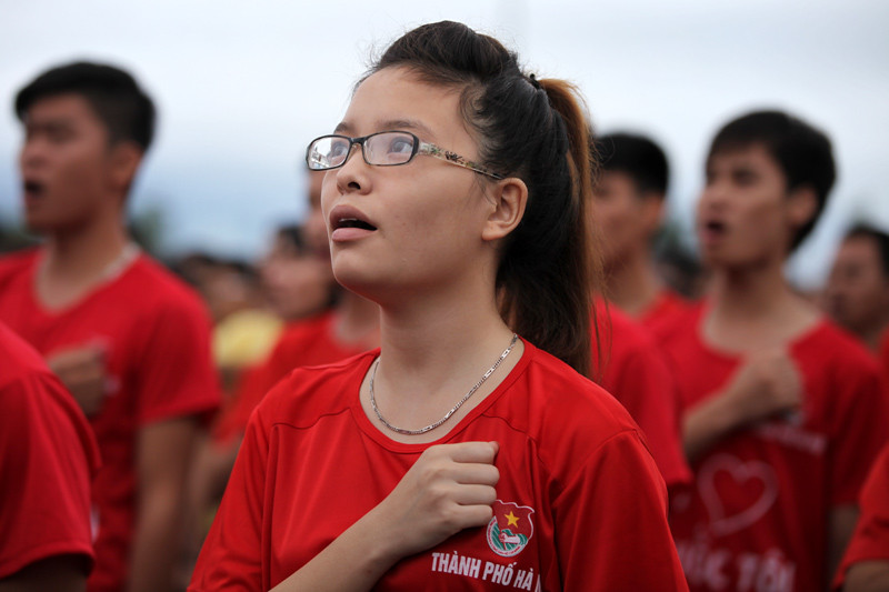 chào cờ, hát quốc ca chào cờ, hát quốc ca