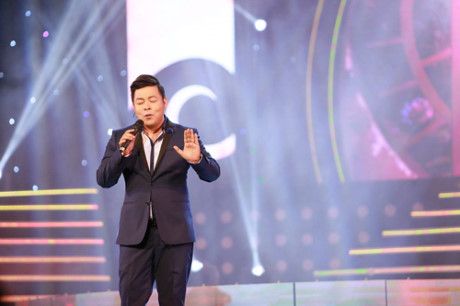 Không còn scandal như trước, Quang Lê làm rung động, lấy đi nước mắt của triệu trái tim - Ảnh 2 Khong con scandal nhu truoc, Quang Le lam rung dong, lay di nuoc mat cua trieu trai tim - Anh 2