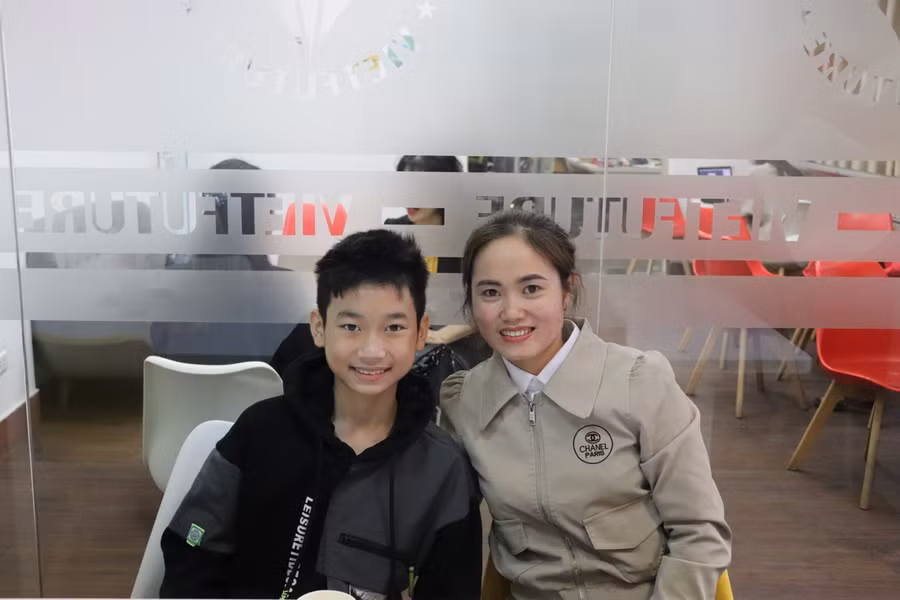 Trẻ tự tin hơn sau khi theo học tại VietFuture.