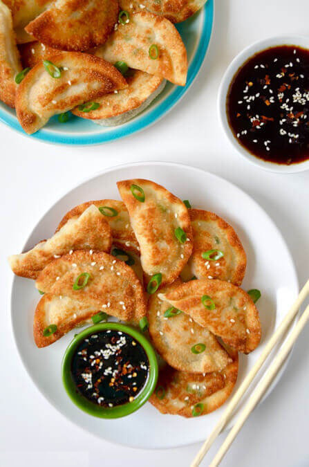 Bánh gối chiên bọc thịt gà - bữa sáng ngon miệng nhanh chóng - Ảnh 5 Banh goi chien boc thit ga - bua sang ngon mieng nhanh chong - Anh 5