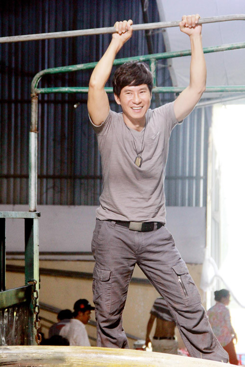 Hé lộ những cảnh thót tim của Lý Hải trong phim bạc tỷ ảnh 1 Hé lộ những cảnh thót tim của Lý Hải trong phim bạc tỷ ảnh 1