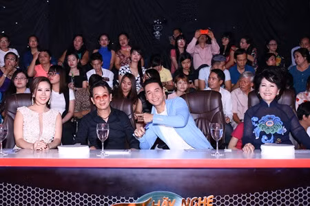 Hoa hậu Thu Hoài hội ngộ ca sĩ Nguyễn Hưng trên ghế giám khảo - Ảnh 5