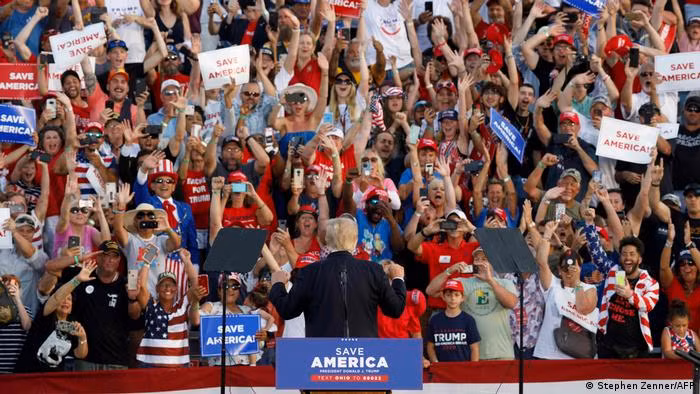 Cựu Tổng thống Donald Trump tại cuộc mít tinh ở Ohio.