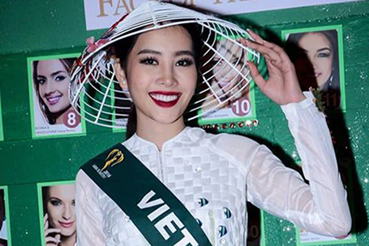 Nam Em đang tràn trề hy vọng mang chiếc vương miện Miss Earth 2016