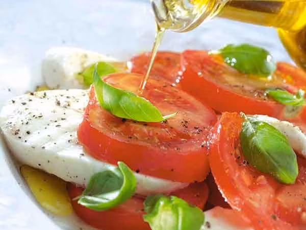 7 cách kết hợp thực phẩm mang lại lợi ích bất ngờ