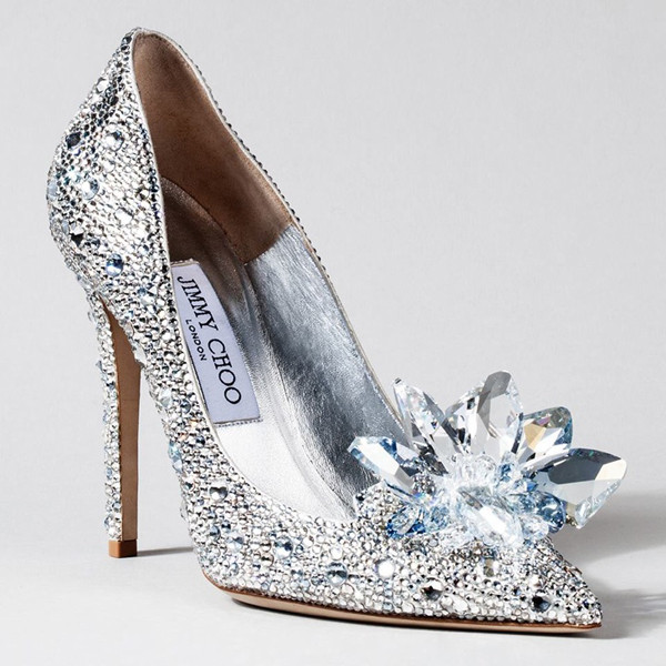 10 thiết kế tuyệt đẹp từ hình ảnh giày Lọ Lem ảnh 5 jimmy-choo-cinderella-shoe-9759-14264823