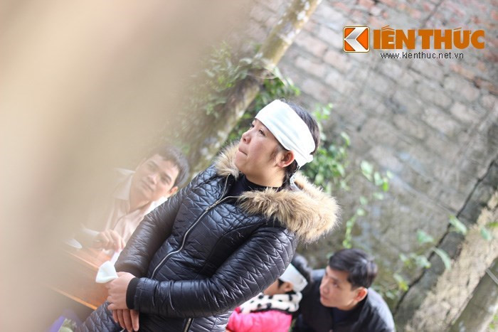 Tang lễ cô gái suy thận: Mẹ chồng đau xót tiễn biệt con dâu - Hình 7 Tang le co gai suy than: Me chong dau xot tien biet con dau-Hinh-7