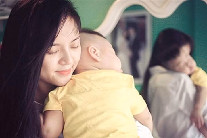 Nàng dâu "Sống chung với mẹ chồng" trải lòng cảnh làm mẹ đơn thân ngoài đời thực