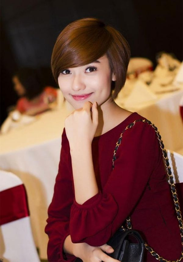 Những hot girl sở hữu nét duyên má lúm Hình ảnh: Những hot girl sở hữu nét duyên má lúm
