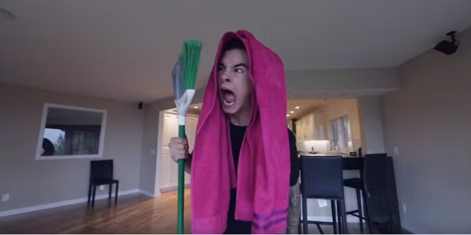 20 bạn trẻ nổi tiếng nhất trên YouTube và Vine năm 2015