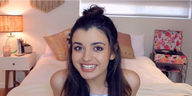 20 bạn trẻ nổi tiếng nhất trên YouTube và Vine năm 2015