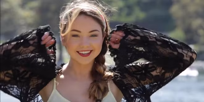 20 bạn trẻ nổi tiếng nhất trên YouTube và Vine năm 2015