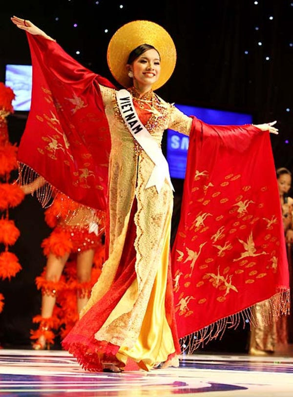 Phát huy lợi thế của bản thân, Thùy Lâm đạt thành tích Top 15 chung cuộc, Top 10 Trang phục truyền thống đẹp nhất, Top 5 Duyên dáng áo dài. Phát huy lợi thế của bản thân, Thùy Lâm đạt thành tích Top 15 chung cuộc, Top 10 Trang phục truyền thống đẹp nhất, Top 5 Duyên dáng áo dài.