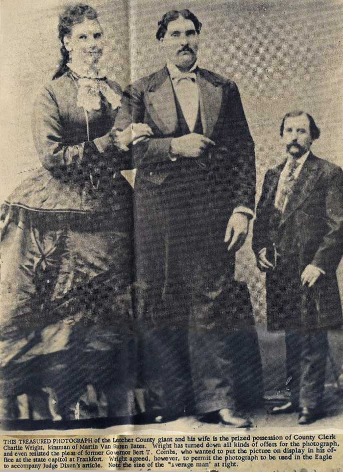 Cuộc hôn nhân đầy nước mắt của cặp vợ chồng cao nhất thế giới ảnh 5 cuoc hon nhan day nuoc mat cua cap vo chong cao nhat the gioi - 5