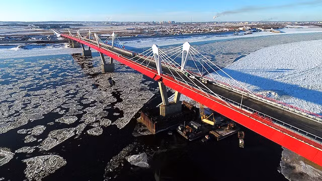 Cầu cao tốc đầu tiên nối Nga và Trung Quốc