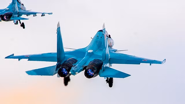 Chiến đấu cơ Su-35.