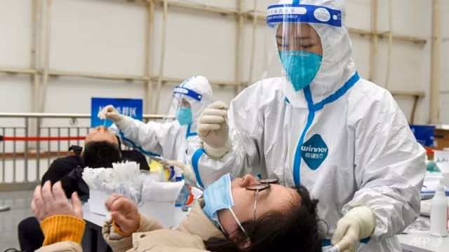 Xét nghiệm Covid-19 ở Trung Quốc.