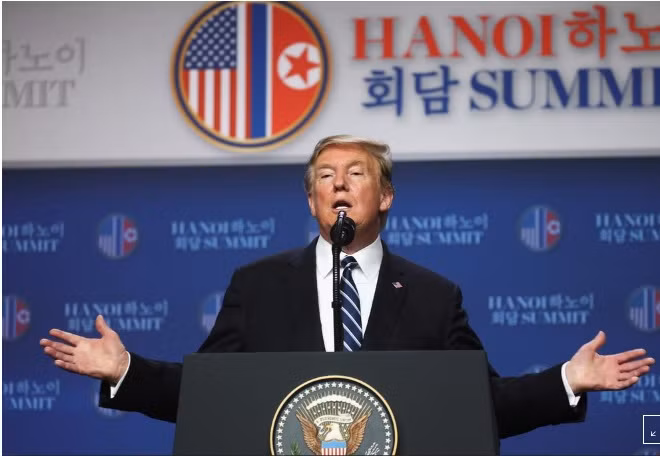 TT Trump họp báo sau các cuộc đám phán với Chủ tịch Kim Jong-un hôm qua (28/2)