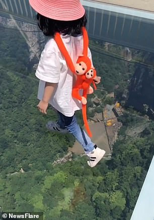 Cây cầu đòi hỏi phải có sự dũng cảm