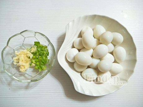 10 phút làm trứng cút sốt chua ngọt đơn giản, ngon cơm - Ảnh 4 10 phut lam trung cut sot chua ngot don gian, ngon com - Anh 4