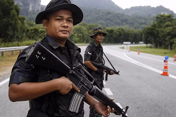 Cảnh sát Malaysia bắt giữ 7 người nghi có liên quan tới IS