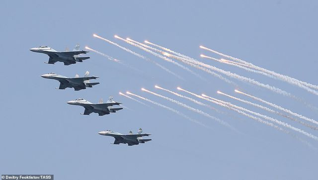 Máy bay chiến đấu Sukhoi Su-30