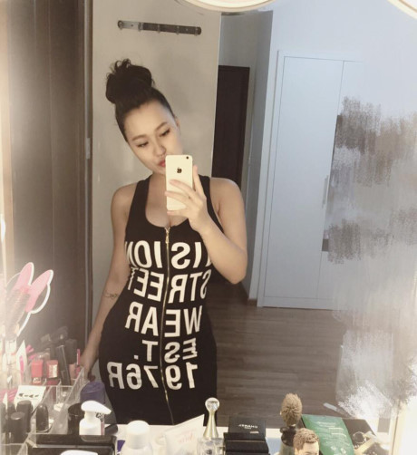 Ngỡ ngàng với vóc dáng của DJ Tít sau 1 tháng sinh con - Ảnh 8 Ngo ngang voi voc dang cua DJ Tit sau 1 thang sinh con - Anh 8