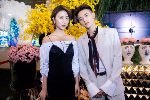 Quỳnh Anh Shyn tình tứ cùng Dương Minh Tuấn