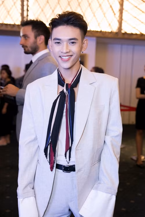 quynh-anh-shyn-tinh-tu-cung-duong-minh-tuan-khi-vang-ban-trai-4