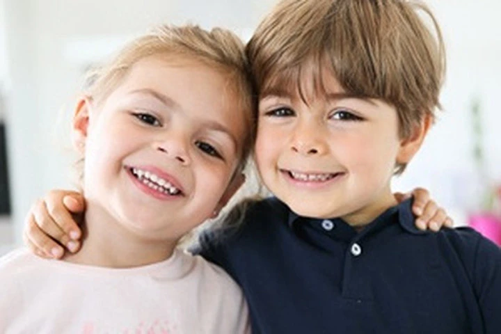 15 tình huống cười "bể bụng" chỉ người có anh chị em ruột mới hiểu
