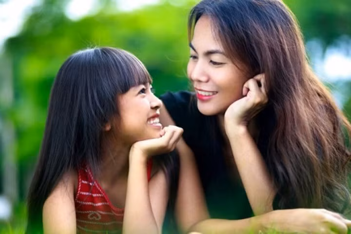 Những câu nói tích cực cha mẹ nên dành cho con cái