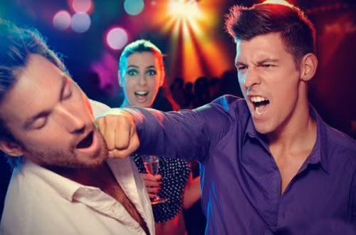 ket cuc bi tham khi tron vo qua nha co hang xom hinh anh 1