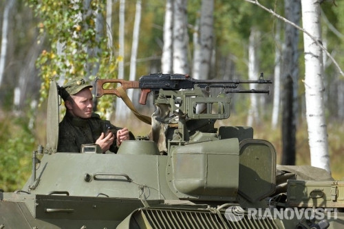 Cận cảnh xe chiến đấu của bộ đội Nga bị lật ngửa trong tập trận - Ảnh 11 Cận cảnh xe chiến đấu của bộ đội Nga bị lật ngửa trong tập trận - Ảnh 11