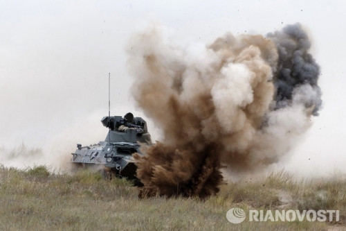 Cận cảnh xe chiến đấu của bộ đội Nga bị lật ngửa trong tập trận - Ảnh 10 Cận cảnh xe chiến đấu của bộ đội Nga bị lật ngửa trong tập trận - Ảnh 10