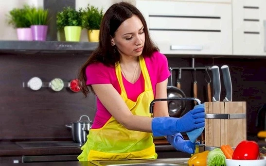 9 cách đơn giản để tẩy vết dầu mỡ hiệu quả nhất