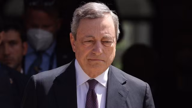 Thủ tướng Italy Mario Draghi thông báo muốn từ chức.