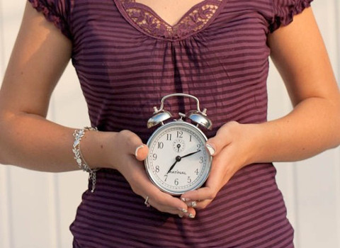 Ghi nhớ thời gian vào não bộ sẽ tạo áp lực để “khởi động” đồng hồ sinh học của bạn. Ảnh minh họa Ghi nhớ thời gian vào não bộ sẽ tạo áp lực để “khởi động” đồng hồ sinh học của bạn. Ảnh minh họa