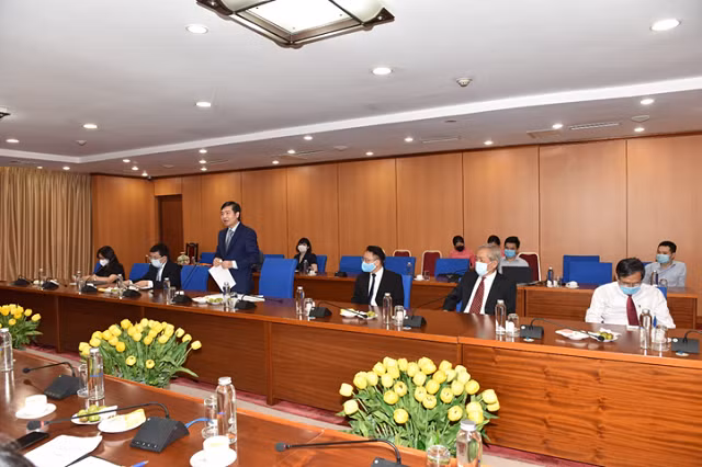 Thứ trưởng Bộ Tài Chính Tạ Anh Tuấn phát biểu tại Lễ ký kết chiều 15/7.