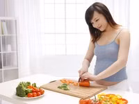 Mẹ mang thai cần ăn gì?