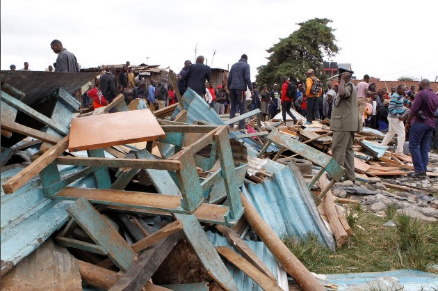 Sập lớp học ở Kenya. (Ảnh: Reuters)