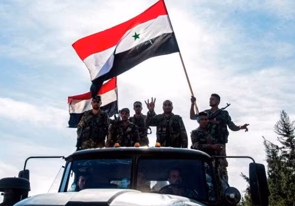 Clip: Quân đội Syria rầm rập đưa khí tài tới Idlib