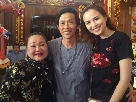 Hoài Linh: Ở ngoài đời thực, tôi cô độc - Ảnh 1 Hoai Linh: O ngoai doi thuc, toi co doc - Anh 1