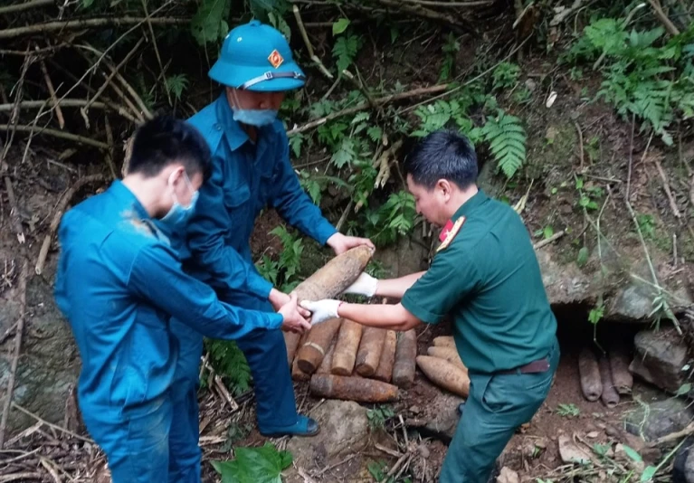 Điện Biên vừa hủy nổ thành công nhiều vật liệu nổ chiến tranh còn sót lại. Ảnh Đức Hạnh.