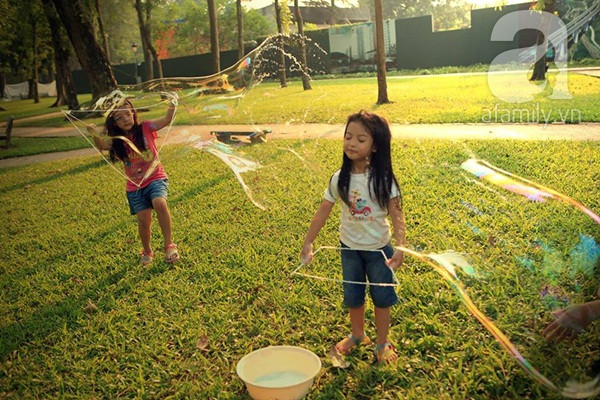 Công thức làm bong bóng xà phòng khổng lồ 11 Công thức làm bong bóng xà phòng khổng lồ 11