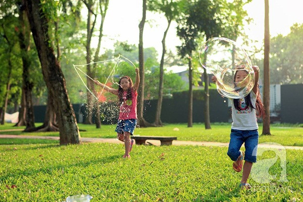 Công thức làm bong bóng xà phòng khổng lồ 13 Công thức làm bong bóng xà phòng khổng lồ 13