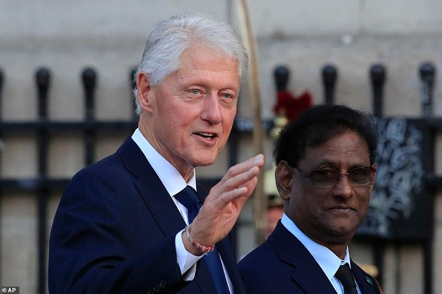 Cựu TT Mỹ Bill Clinton. Cựu TT Mỹ Bill Clinton.