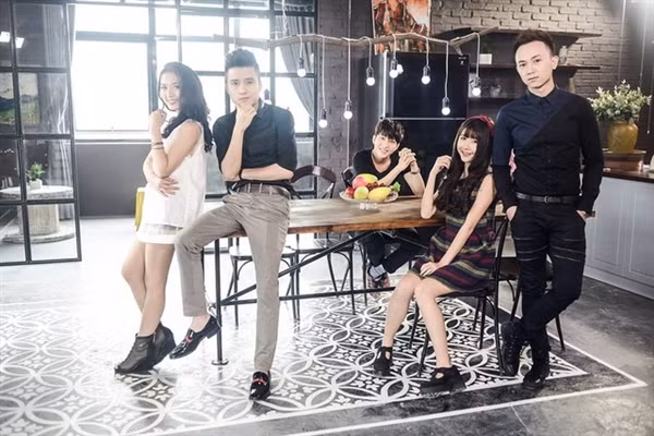 Đột nhập không gian sáng tạo của nhóm 5S Online ảnh 12