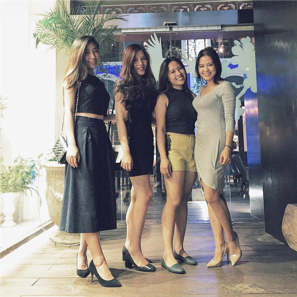 2 em gái xinh đẹp của danh hài Trấn Thành